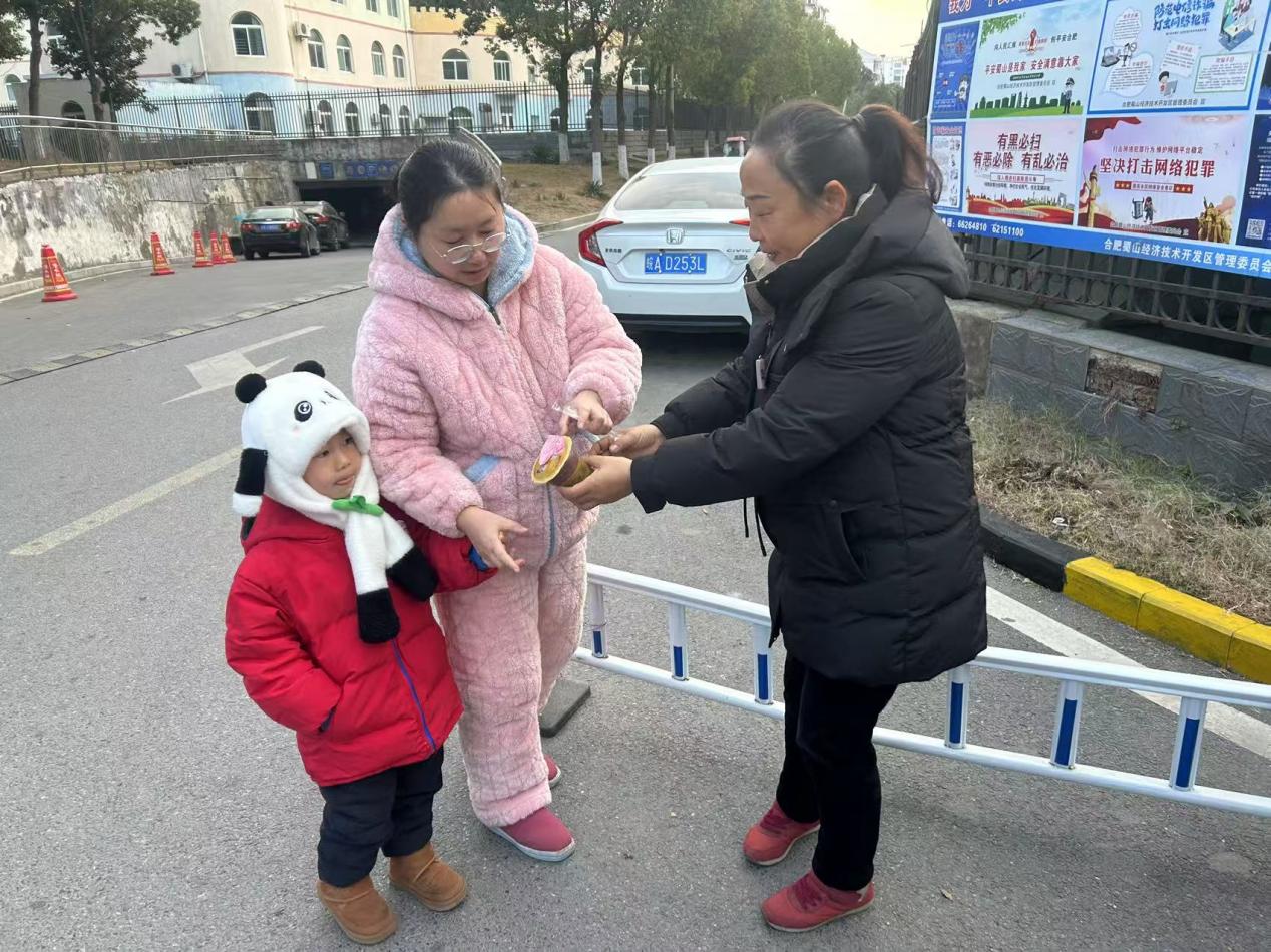 张辉1.2.jpg