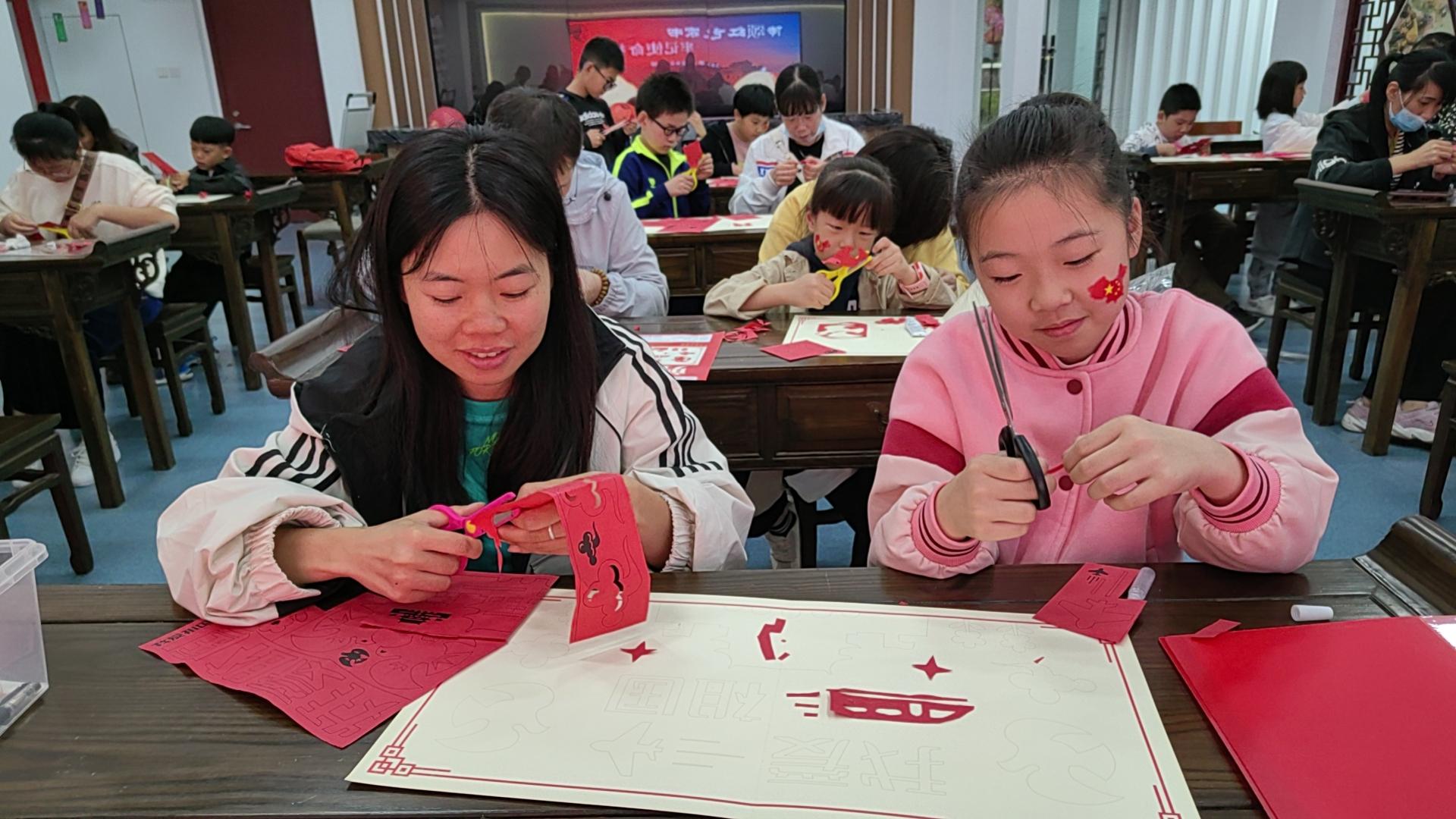 图示, 示意图
中度可信度描述已自动生成
